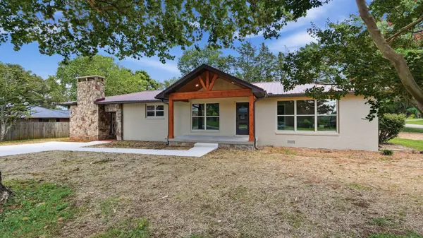 109 Oak Park, Winchester, TN 37398