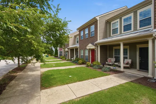 2085 Hemlock Dr, Spring Hill, TN 37174