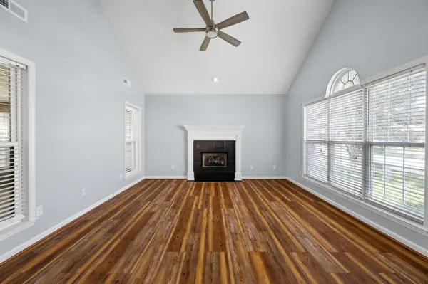 2068 Igou Crossing Drive, Chattanooga, TN 37421