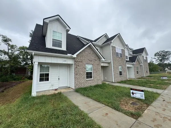 209 Mountaindale Dr, Smyrna, TN 37167