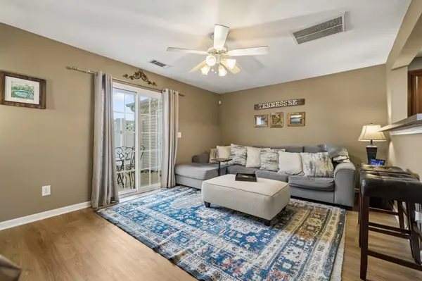 1721 Red Jacket Dr, Antioch, TN 37013