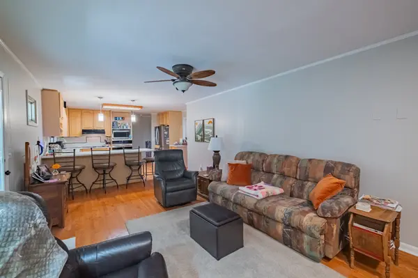 101 Crestwood Dr, Tullahoma, TN 37388