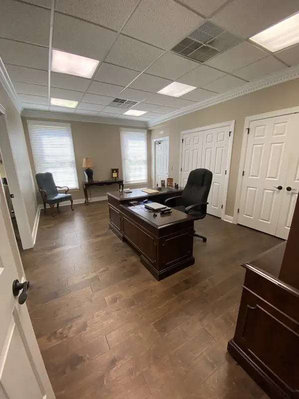 102 Hazel Path, Hendersonville, TN 37075