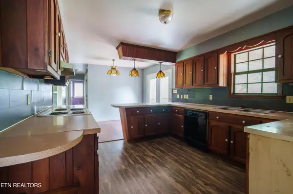 405 Dogleg Drive, Livingston, TN 38570