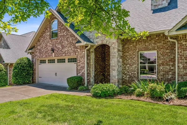 112 Silverstone Ln, Hermitage, TN 37076