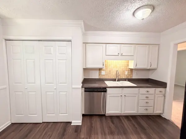 206 Diana Dr, Dickson, TN 37055