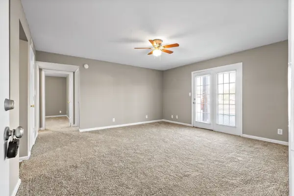 201 Cranklen Cir #F, Clarksville, TN 37042