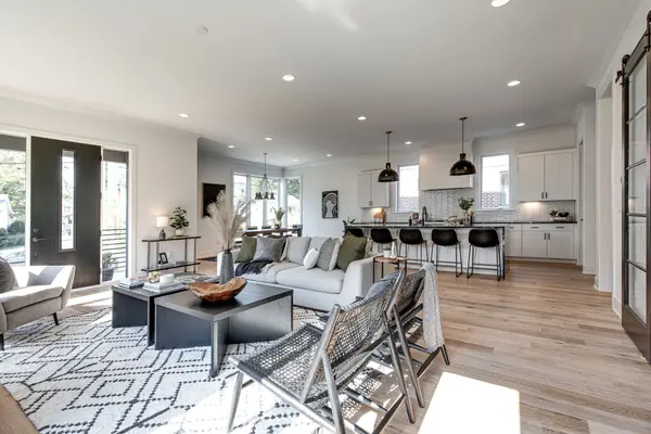 832 W Argyle Ave #B, Nashville, TN 37203