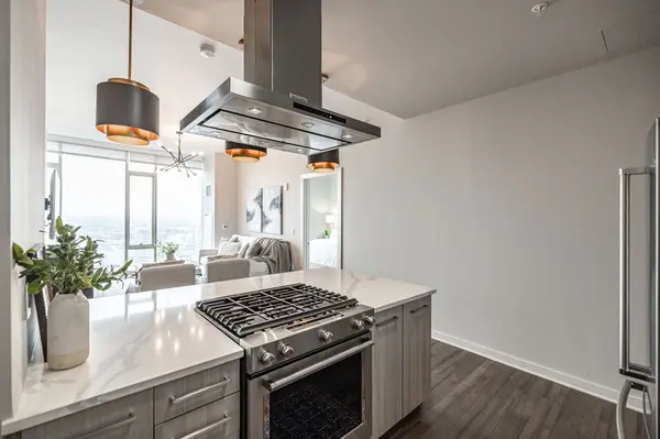 515 Church St #4206, Nashville, TN 37219