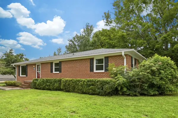 847 Anthony Ave, Smithville, TN 37166