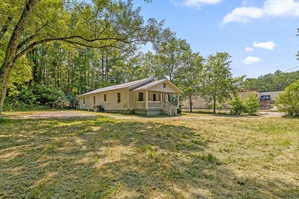 2727 Old Tilton Road, Dalton, GA 30721