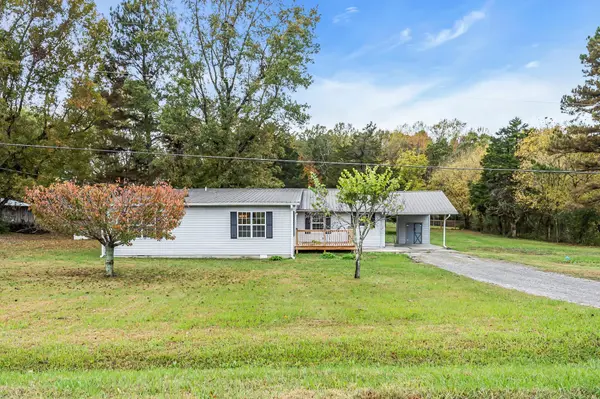 99 Anthony Mill Rd, Tullahoma, TN 37388