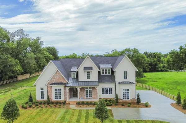 3107 Old Murfreesboro Rd, College Grove, TN 37046