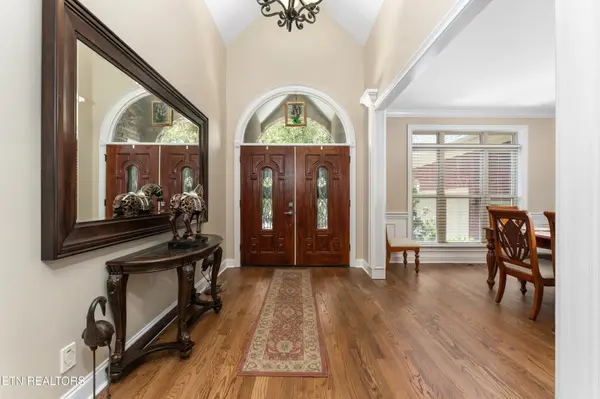 1746 Burnside Drive, Maryville, TN 37801