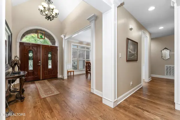 1746 Burnside Drive, Maryville, TN 37801