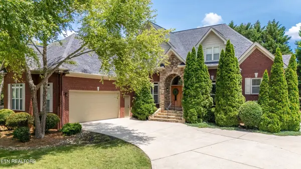 1746 Burnside Drive, Maryville, TN 37801
