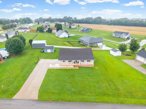 54 Victoria Dr, Cadiz, KY 42211
