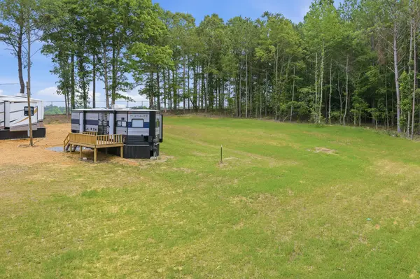 174 Grice Ln, Parsons, TN 38363
