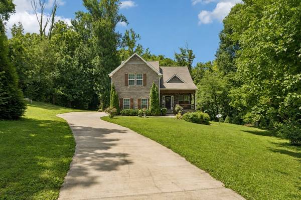 113 Summit Dr, Columbia, TN 38401