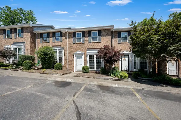 442 Claircrest Dr, Antioch, TN 37013