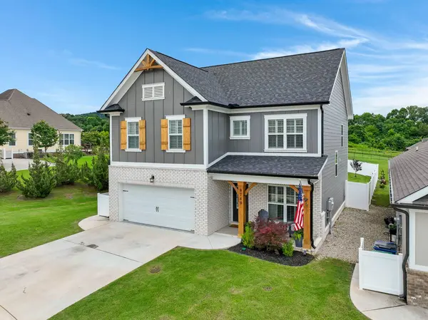 8740 Seven Lakes Drive, Ooltewah, TN 37363