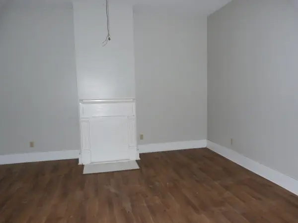 410 S Franklin St #S, Tullahoma, TN 37388