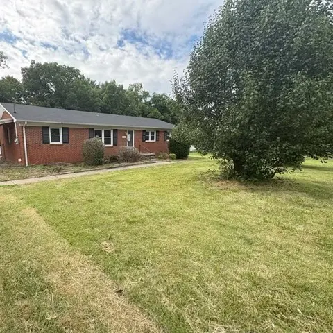 400 Neely Ave, Shelbyville, TN 37160