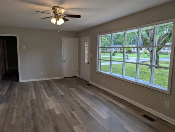 114 Bel Aire Dr, Winchester, TN 37398