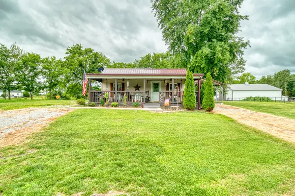 3899 W Jefferson Davis Highway, Elkton, KY 42220