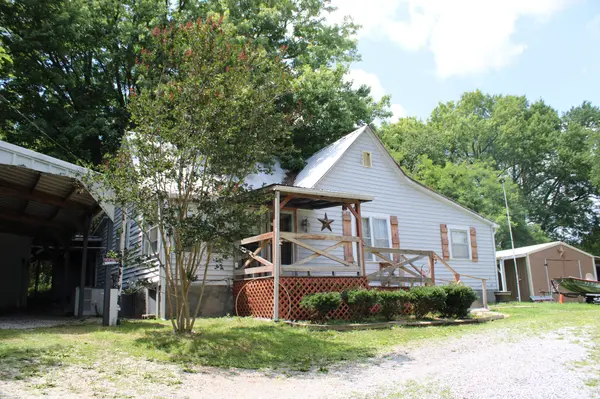 93 W Green Hill Rd, Mcminnville, TN 37110