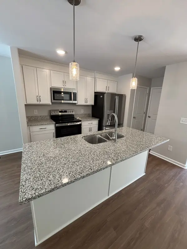 839 Cumberland Dr, Clarksville, TN 37040