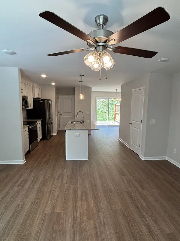 839 Cumberland Dr, Clarksville, TN 37040