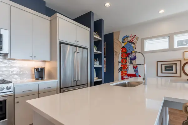 22 Fern Ave, Nashville, TN 37207