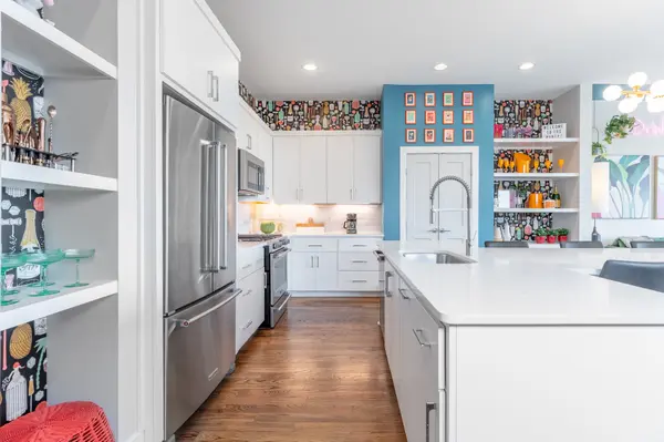 24 Fern Ave, Nashville, TN 37207