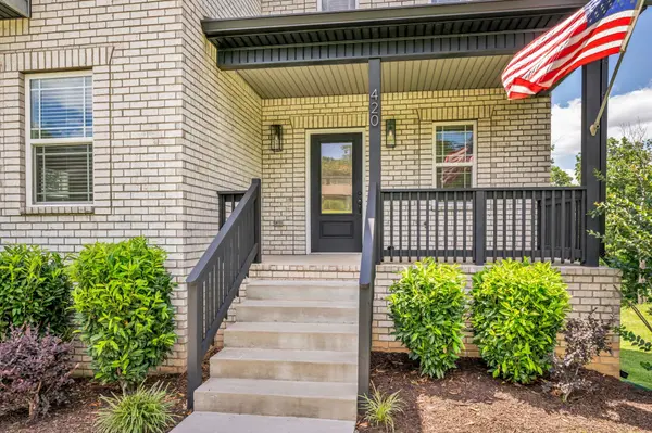 420 Stonemeadow Rd, Clarksville, TN 37043