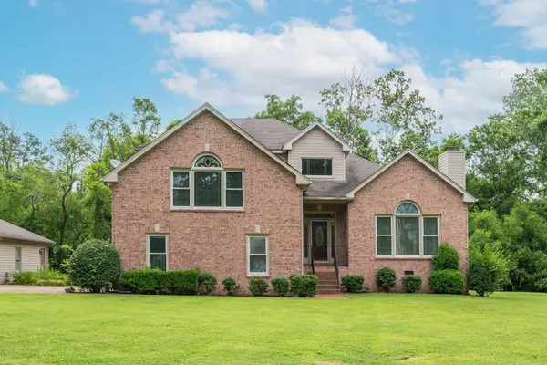 7316 Dunaway Dr, Nashville, TN 37221