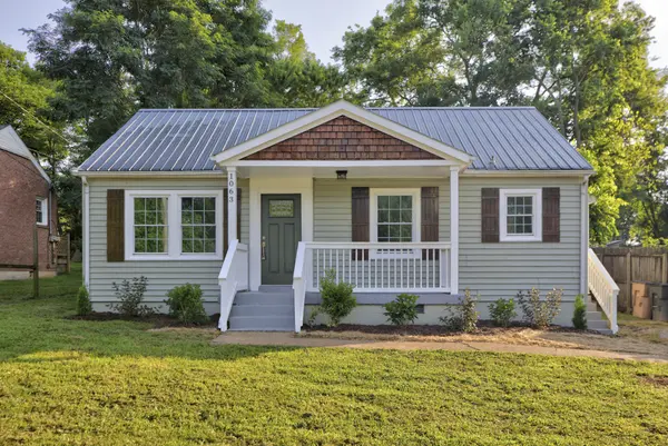 1063 Horseshoe Drive, Nashville, TN 37216