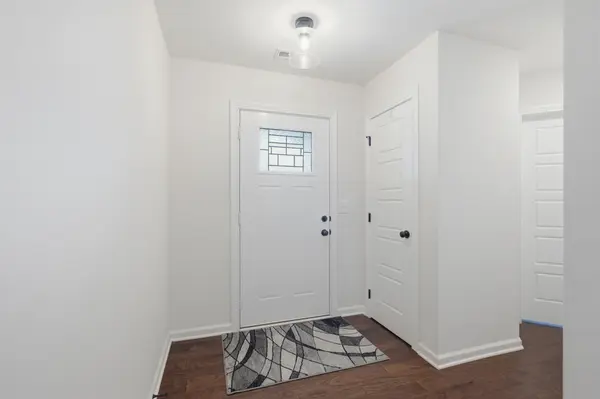 1441 Fredrick Dr, Clarksville, TN 37042