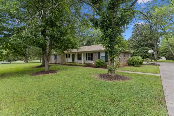 114 Paschal Dr, Murfreesboro, TN 37128