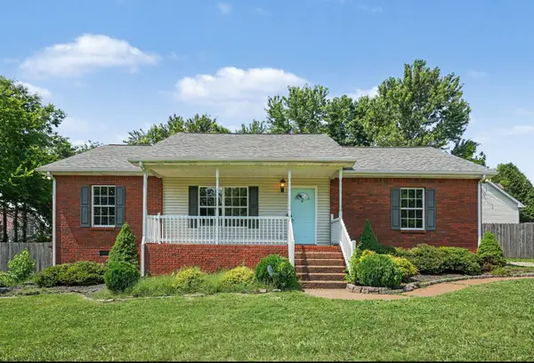 187 S Palmers Chapel Rd, White House, TN 37188