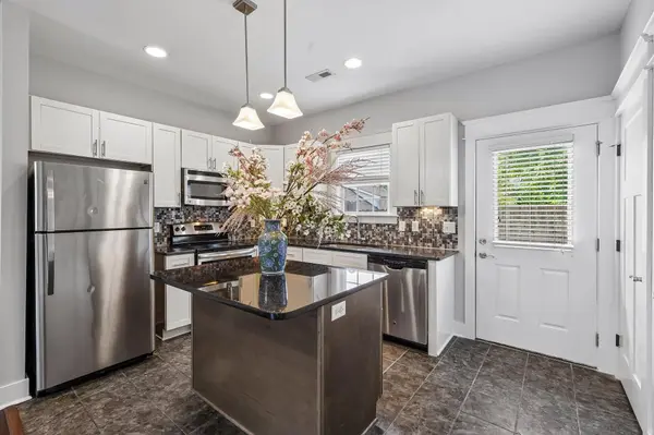 109 Porter TER,  Nashville,  TN 37206
