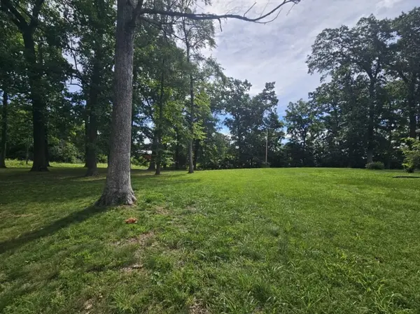 7069 Bob Carr Rd, Cross Plains, TN 37049