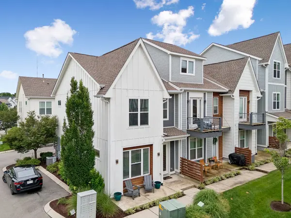 700 James Ave #28, Nashville, TN 37209