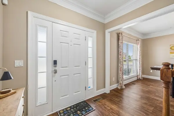 3444 Blaze Dr, Murfreesboro, TN 37128
