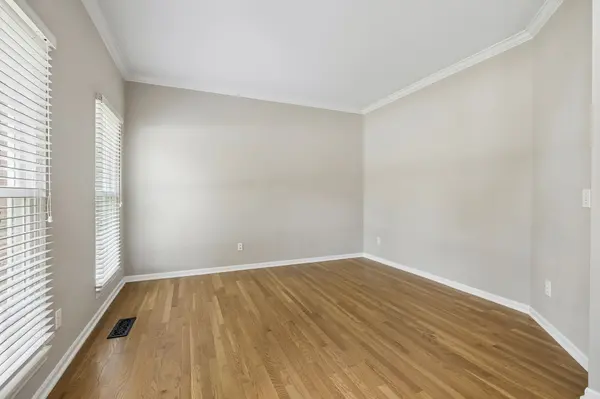309 Mill Run Cir, Nashville, TN 37221
