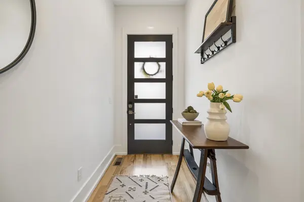 2702B Bronte Ave, Nashville, TN 37216
