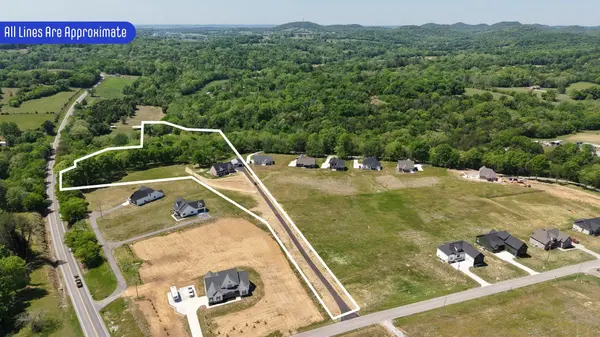 55 Crenshaw Rd, Hartsville, TN 37074