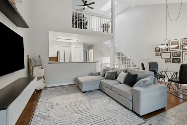 220 Riverstone Ct, Nashville, TN 37214