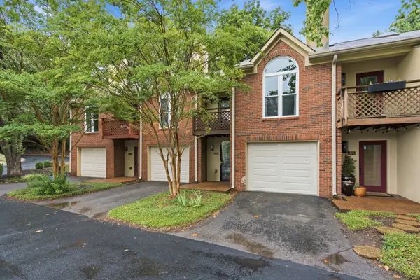 220 Riverstone Ct, Nashville, TN 37214