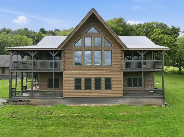 16 Eckert Ln, Pleasant Shade, TN 37145